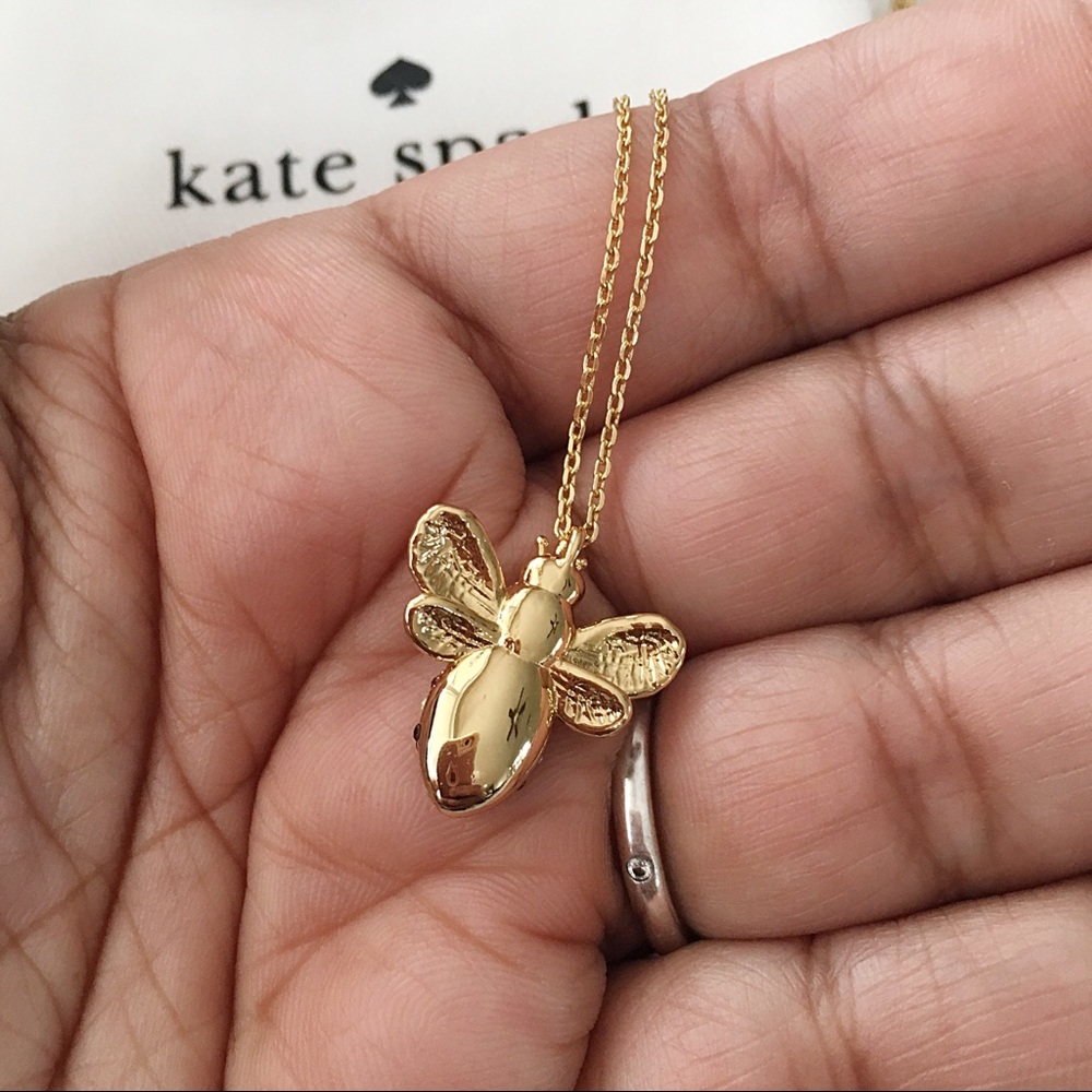 ♠️ Kate Spade Pave Bee Necklace - Picture 4 of 5